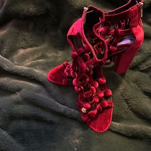 Square box cutout sandals